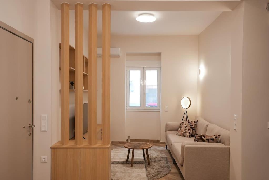 Ferienwohnung The Downtown Oasis 4' To Panormou Metro Station Athen Exterior foto
